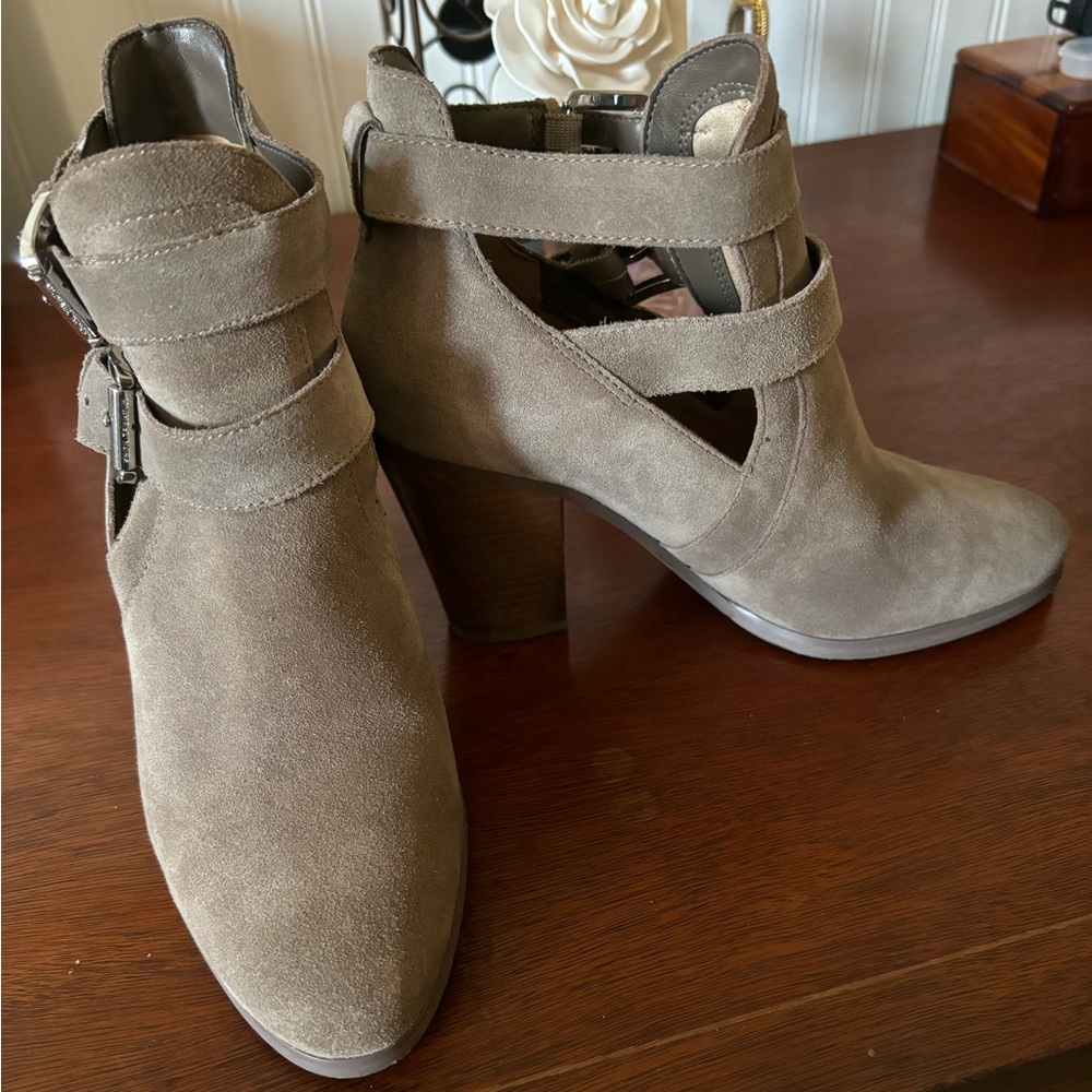 Michael Kors Walden Leather Booties, Size 6